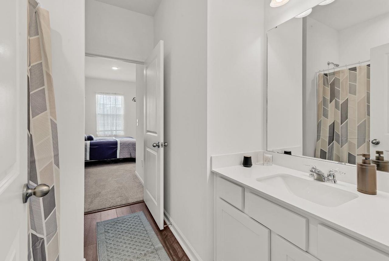 169 Linares St.  Photo 9