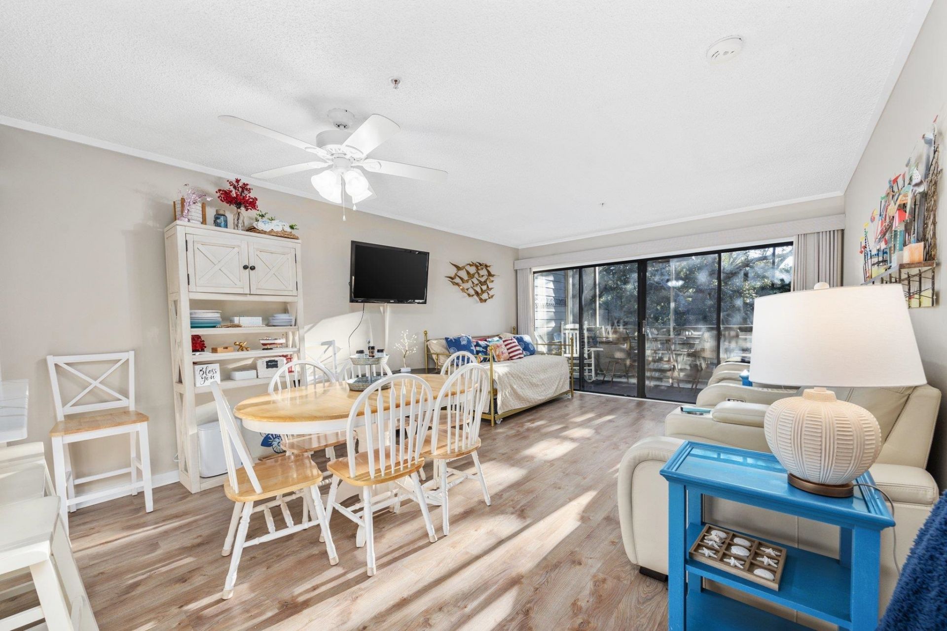 415 Ocean Creek Dr.  Photo 6