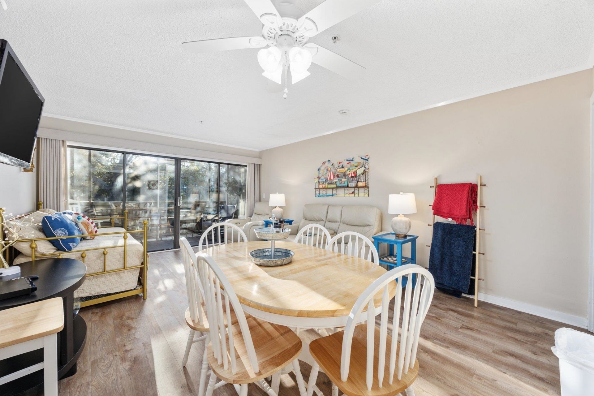 415 Ocean Creek Dr.  Photo 9
