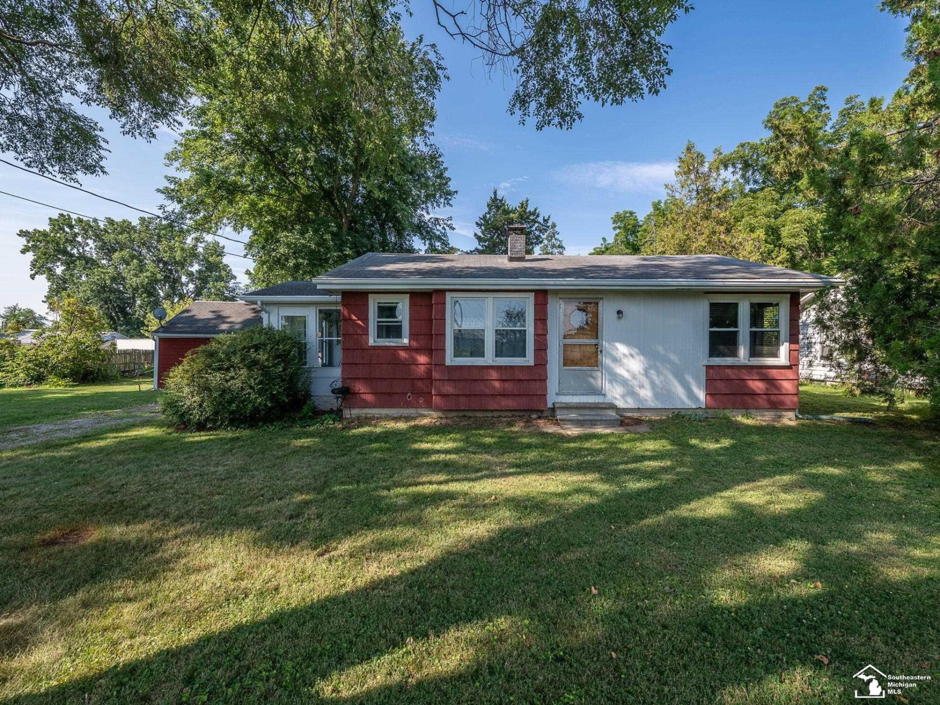 3963 N Otter Creek Road, Monroe, MI 48161 Main Photo