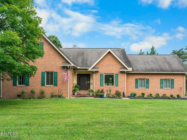 219 Twinleaf Lane, Knoxville, TN 37920