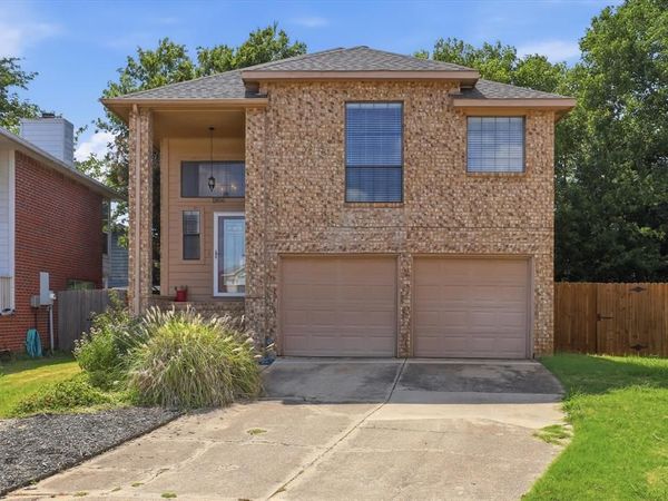 1806 Cactus Circle, Lewisville, TX 75077
