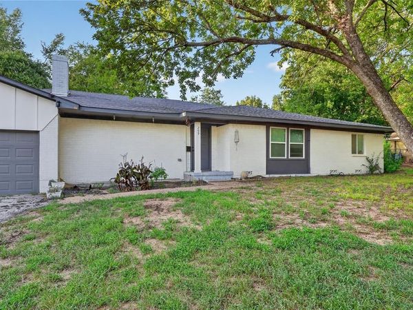 209 W 9th Street, Kemp, TX 75143