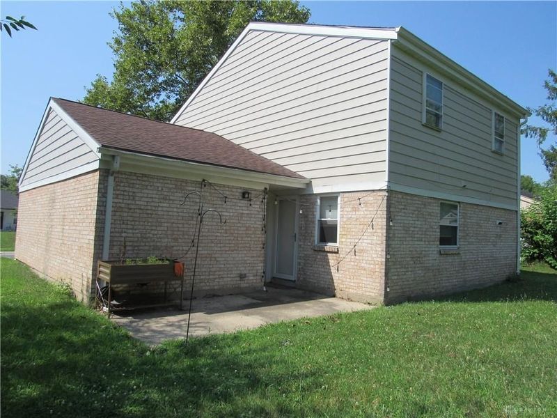 6751 Shadowbrook Drive, Trotwood, OH 45426 Photo 5