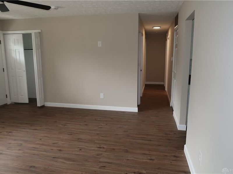 718 Ravenna Circle, Columbus, OH 43068 Photo 10