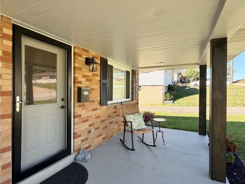 106 Penn Avenue, Mingo Junction, OH 43938 Photo 3