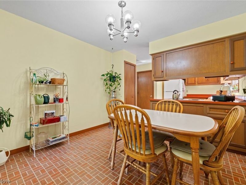 24809 Electric Drive, Bay Village, OH 44140 Photo 17