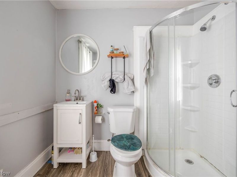 18606 Cherokee Avenue, Cleveland, OH 44119 Photo 18