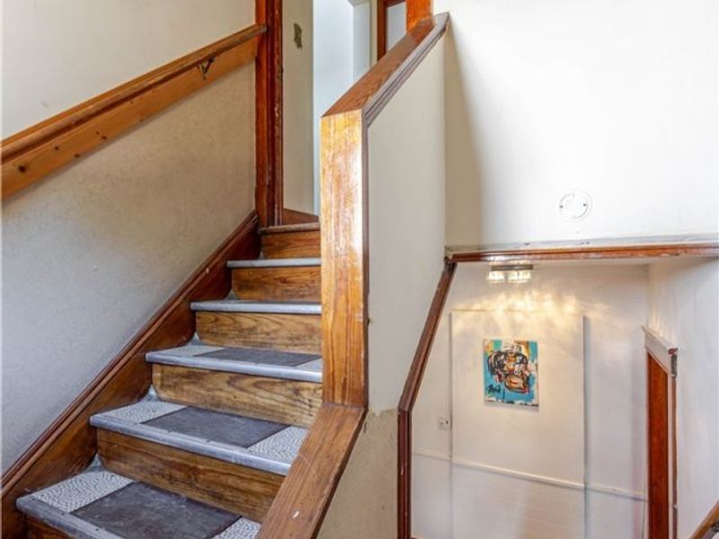 18606 Cherokee Avenue, Cleveland, OH 44119 Photo 19