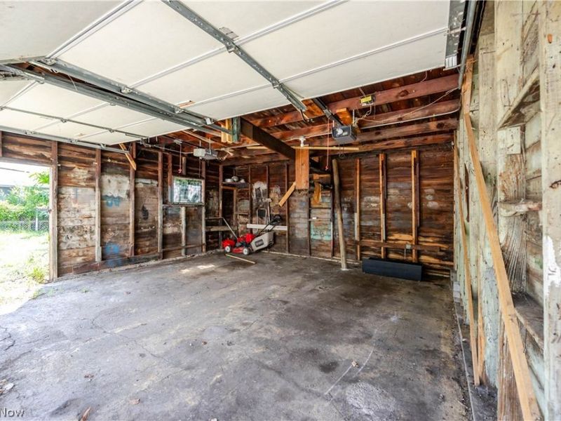 18606 Cherokee Avenue, Cleveland, OH 44119 Photo 37
