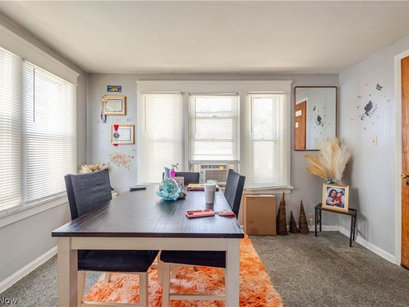 18606 Cherokee Avenue, Cleveland, OH 44119 Photo 5