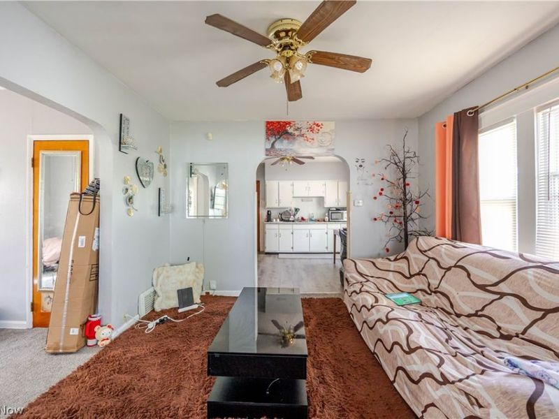18606 Cherokee Avenue, Cleveland, OH 44119 Photo 6