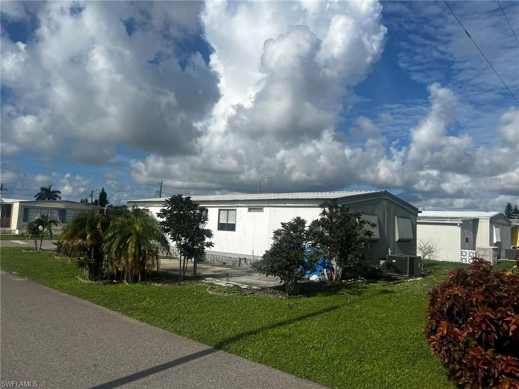 3357 Rainbow Ln , North Fort Myers, FL 33903 Photo