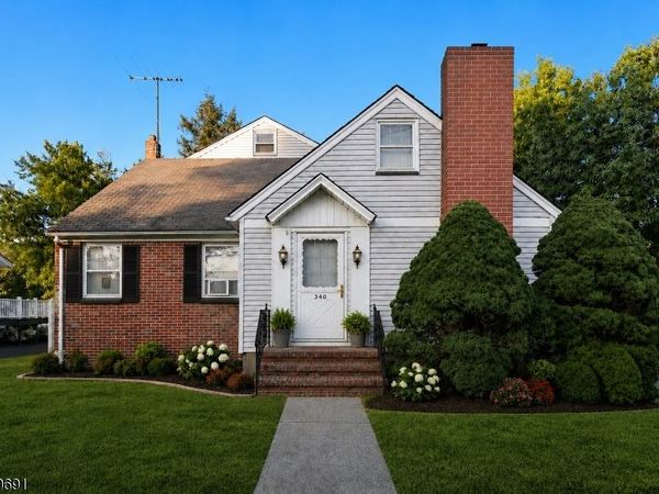 340 Saddle River Rd, Saddle Brook, NJ 07663