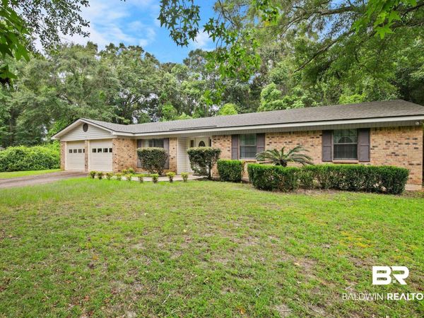 300 Norwood Court, Bay Minette, AL 36507
