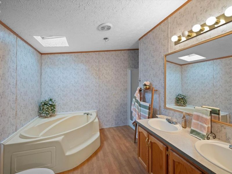 1805 Briarcrest Drive, Port Clinton, OH 43452 Photo 17