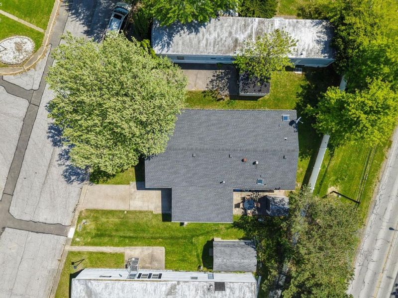 1805 Briarcrest Drive, Port Clinton, OH 43452 Photo 29