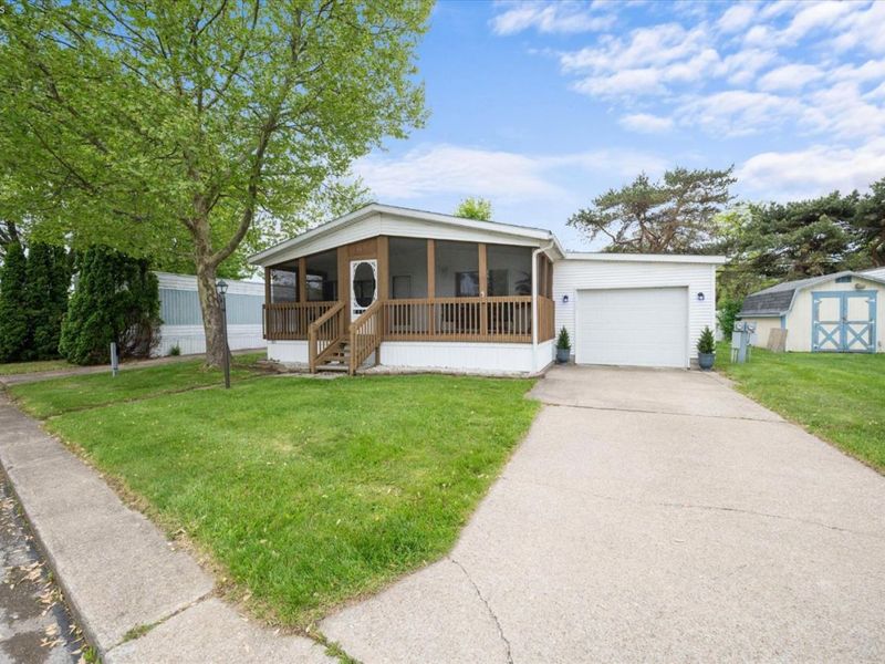 1805 Briarcrest Drive, Port Clinton, OH 43452 Photo 4
