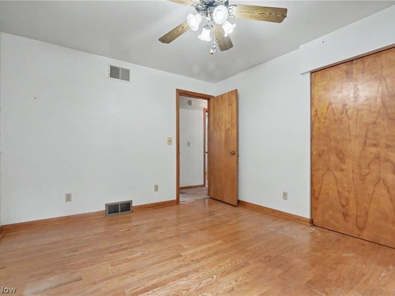 7436 Sugartree Drive, Youngstown, OH 44512 Photo 16