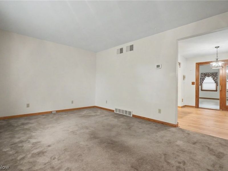 7436 Sugartree Drive, Youngstown, OH 44512 Photo 20