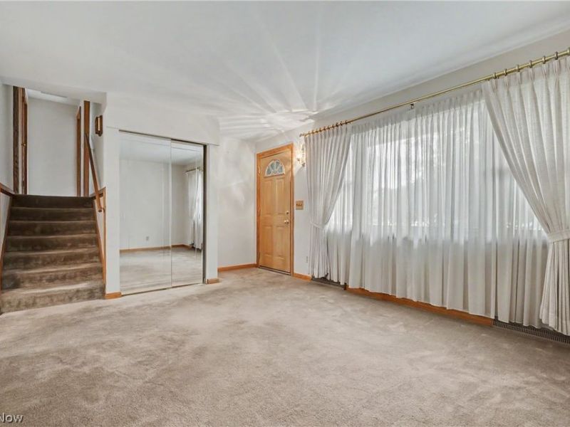 7436 Sugartree Drive, Youngstown, OH 44512 Photo 21