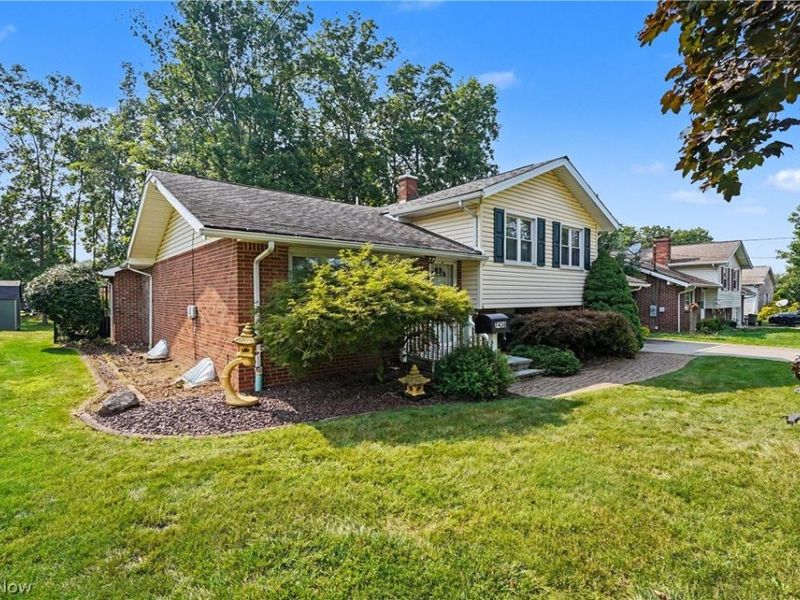 7436 Sugartree Drive, Youngstown, OH 44512 Photo 34