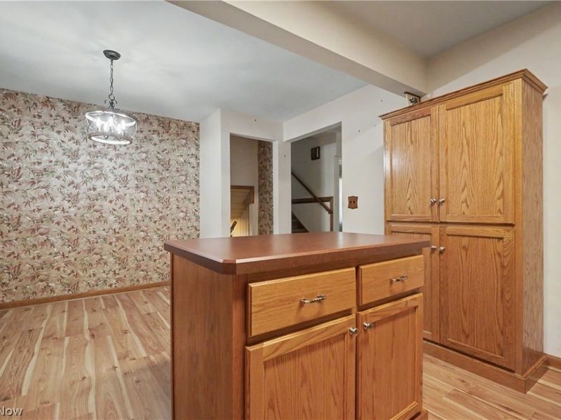 7436 Sugartree Drive, Youngstown, OH 44512 Photo 4