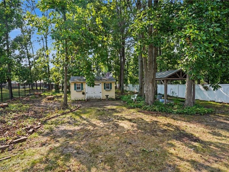 7436 Sugartree Drive, Youngstown, OH 44512 Photo 40