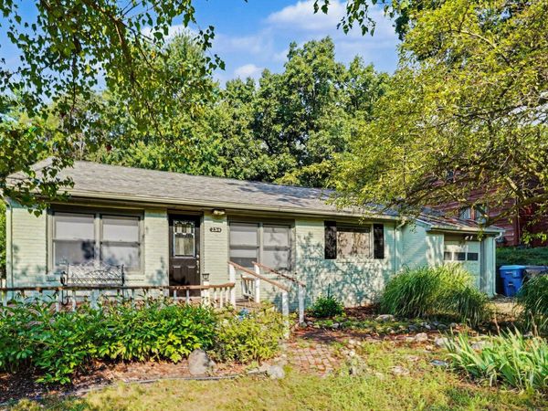 2314 Frederick Avenue, Kalamazoo, MI 49008