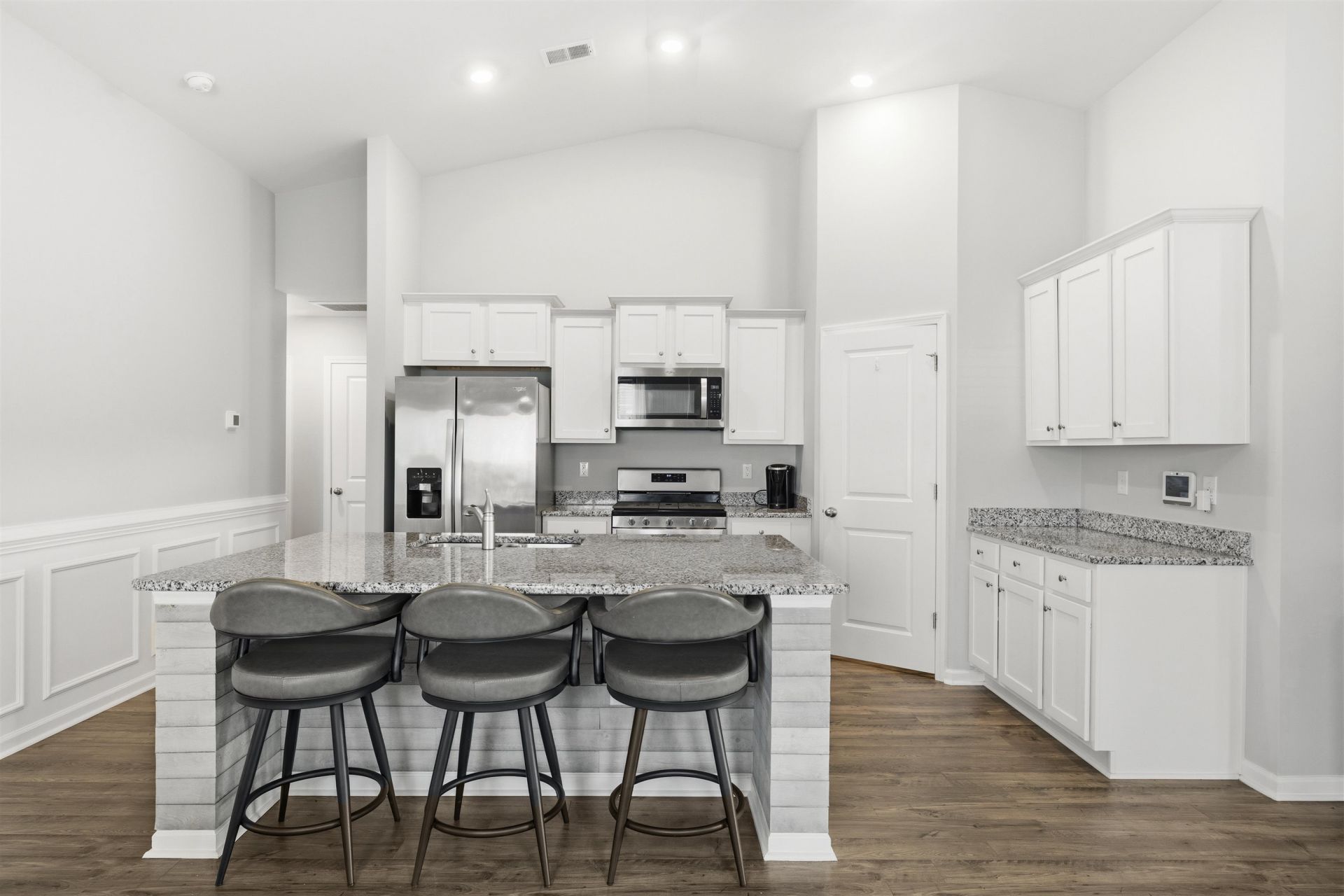 1769 Berkley Village Loop  Photo 10