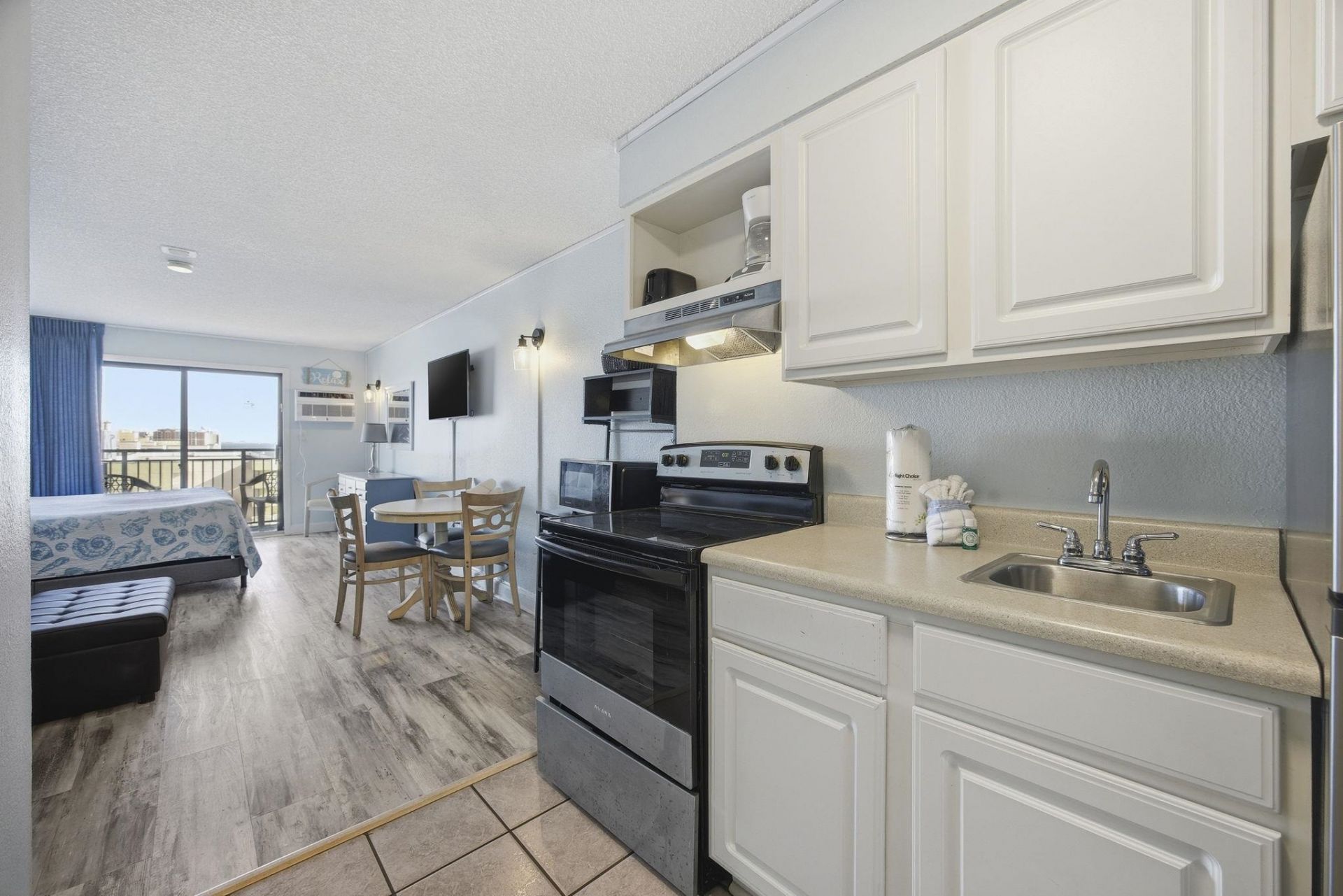 1207 S Ocean Blvd.  Photo 7