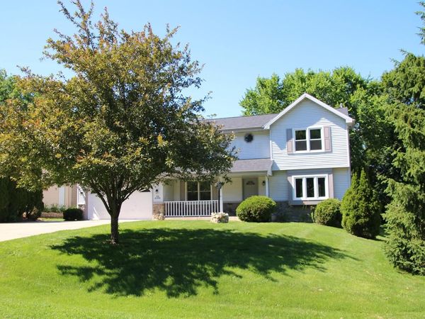 S70W19298 Wentland DRIVE, Muskego, WI 53150