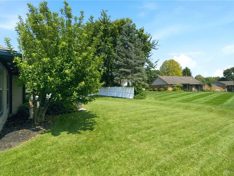 904 Sunset Drive, Englewood, OH 45322 Photo 34