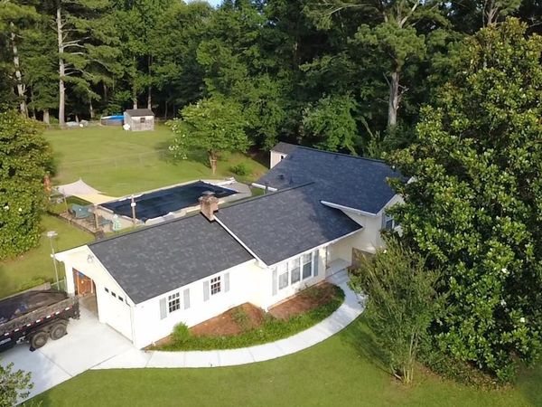 533 Breezy Drive SW, Marietta, GA 30064