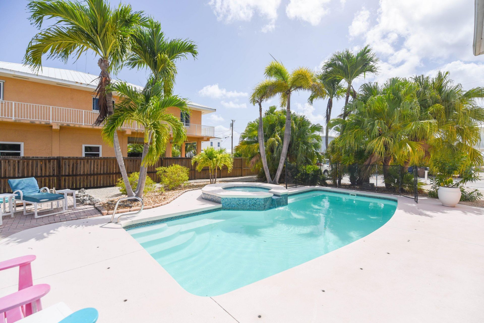 1518 Sunrise Drive, Big Pine Key, FL 33043 Photo