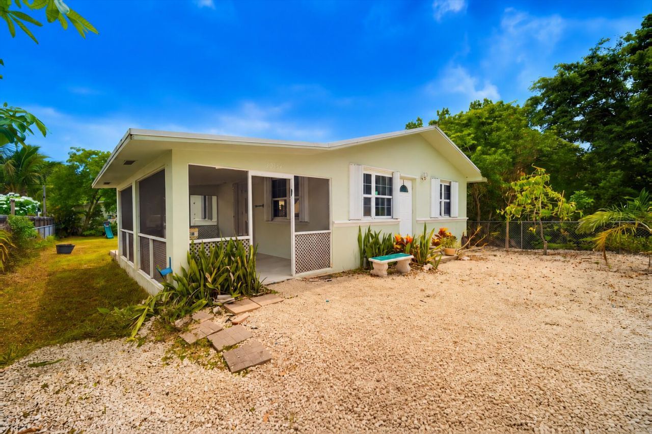 30354 Palm Drive, Big Pine Key, FL 33043 Photo