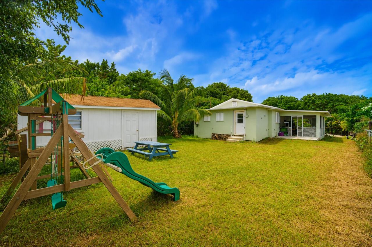 30354 Palm Drive, Big Pine Key, FL 33043 Photo