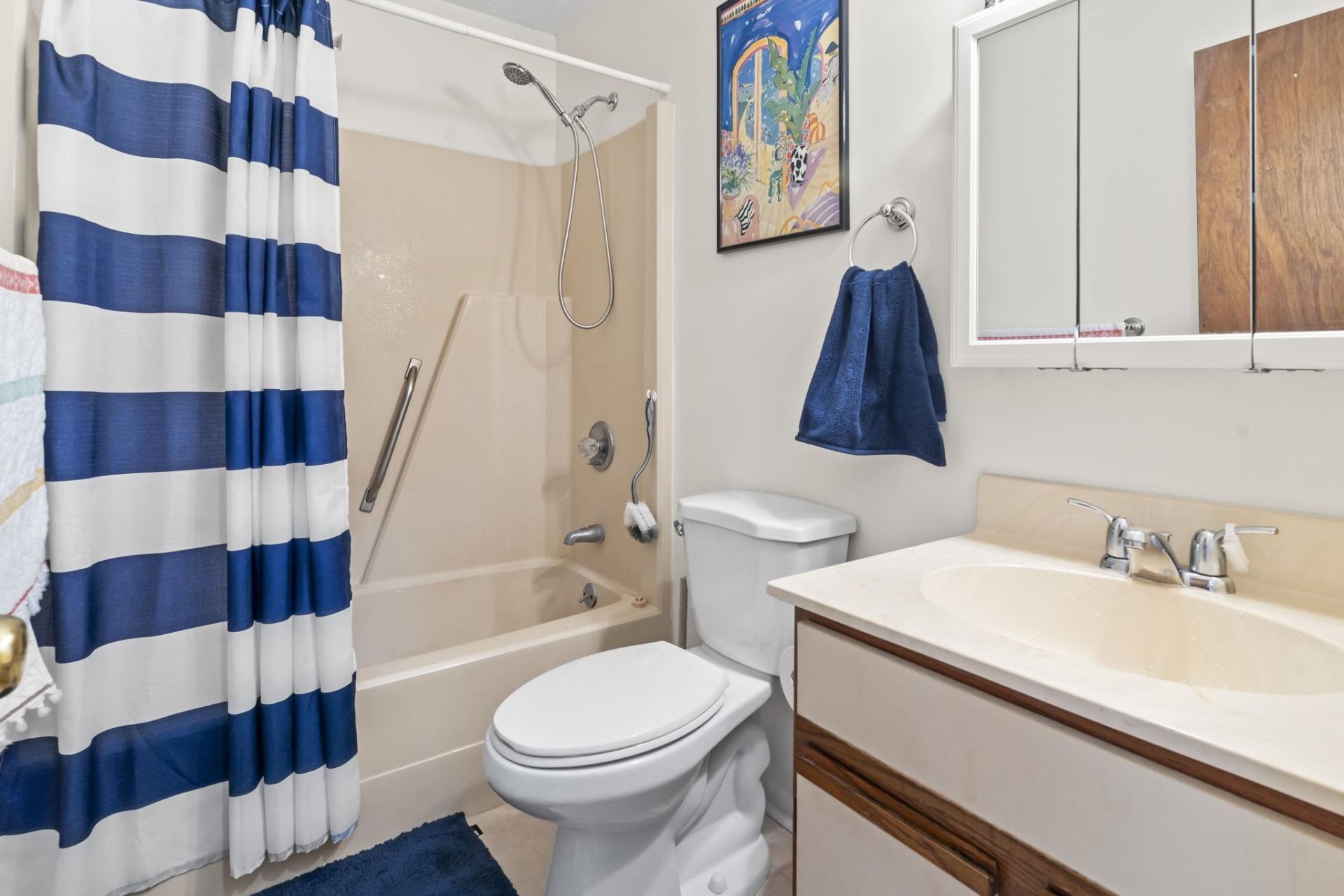 500 Fairway Village Dr.  Photo 23