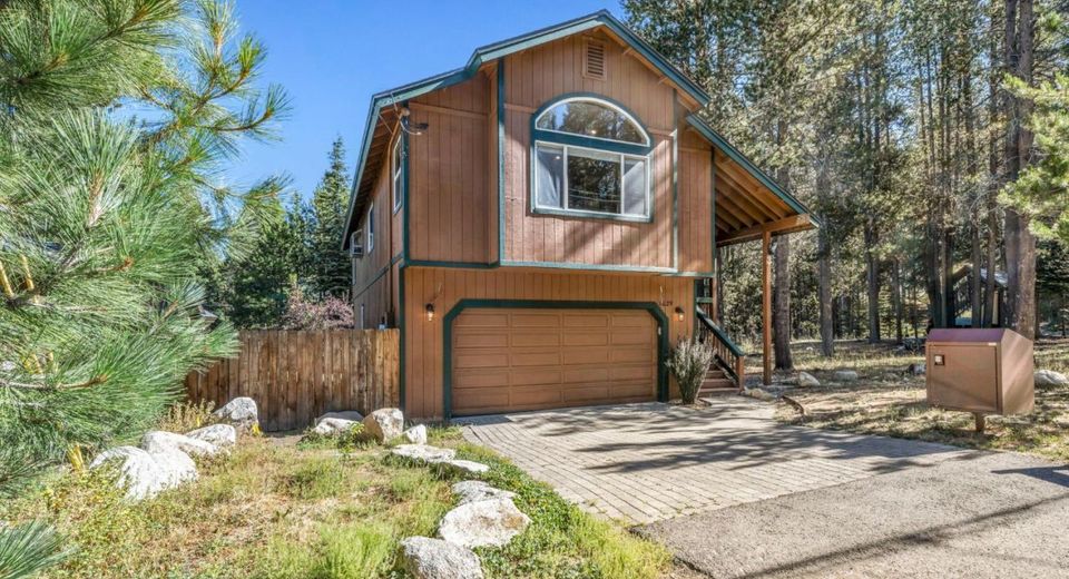 1629 Cree Street, South Lake Tahoe, CA 96150 Photo