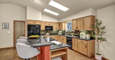 1629 Cree Street, South Lake Tahoe, CA 96150 Photo