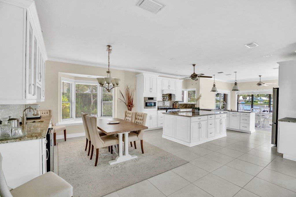 72 Cache Cay Drive, Vero Beach, FL 32963 Photo