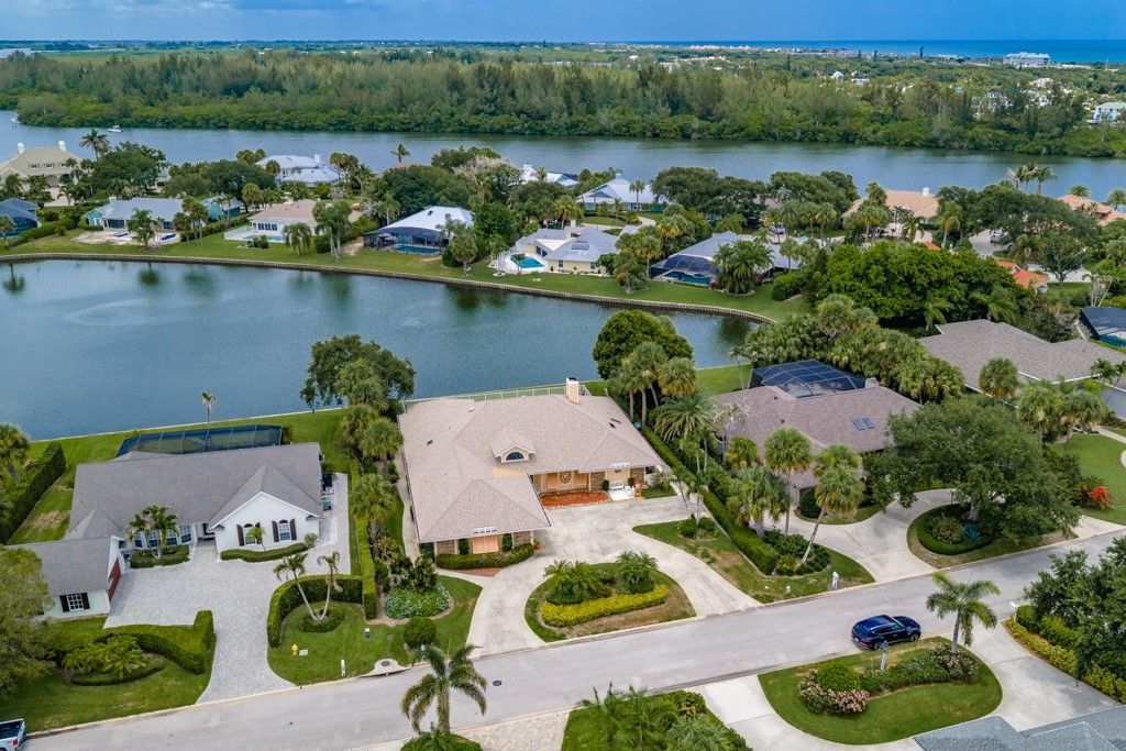 72 Cache Cay Drive, Vero Beach, FL 32963 Photo