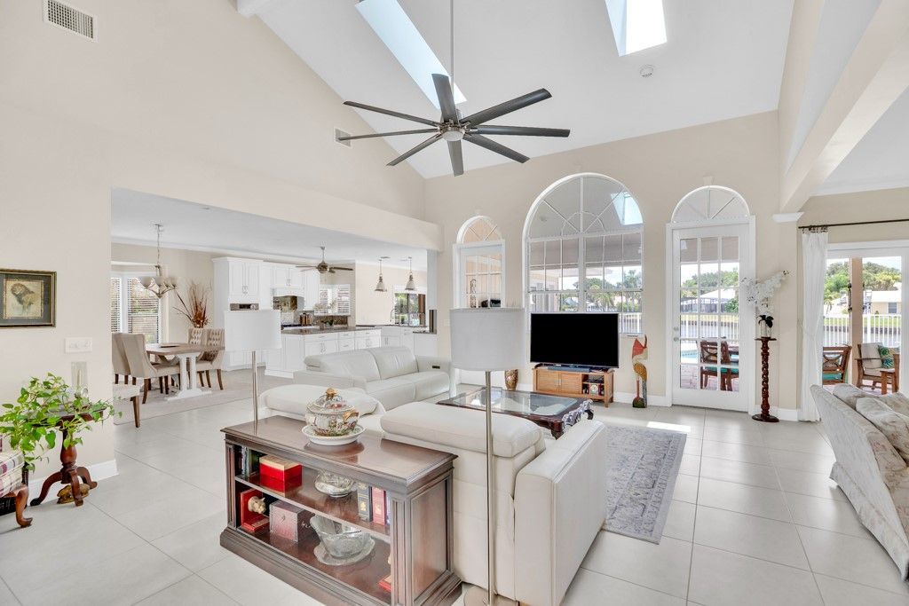 72 Cache Cay Drive, Vero Beach, FL 32963 Photo