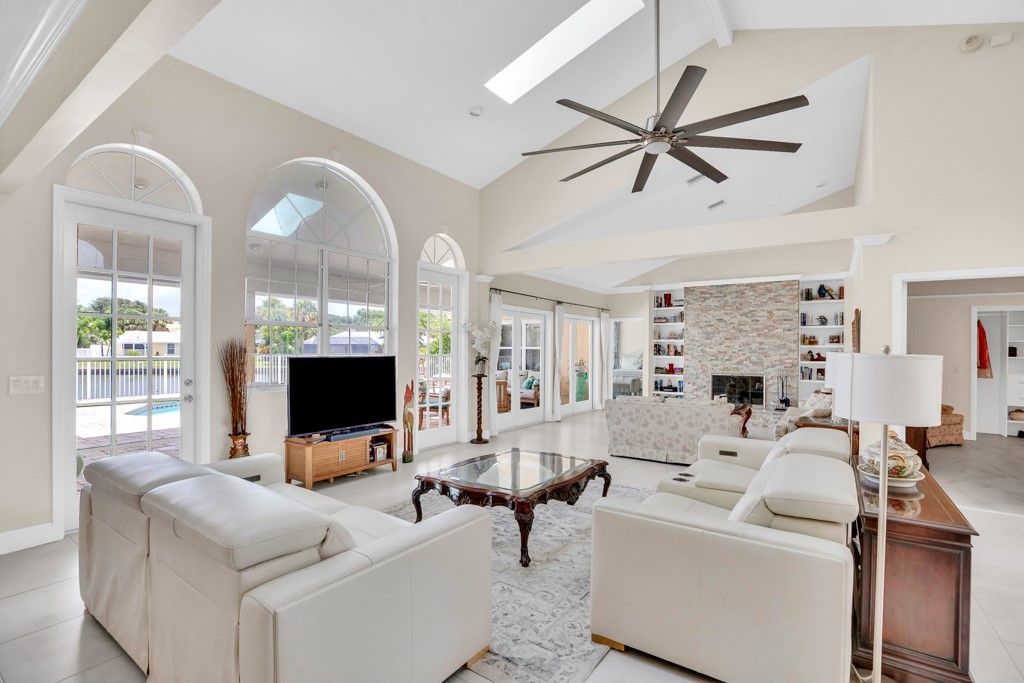 72 Cache Cay Drive, Vero Beach, FL 32963 Photo