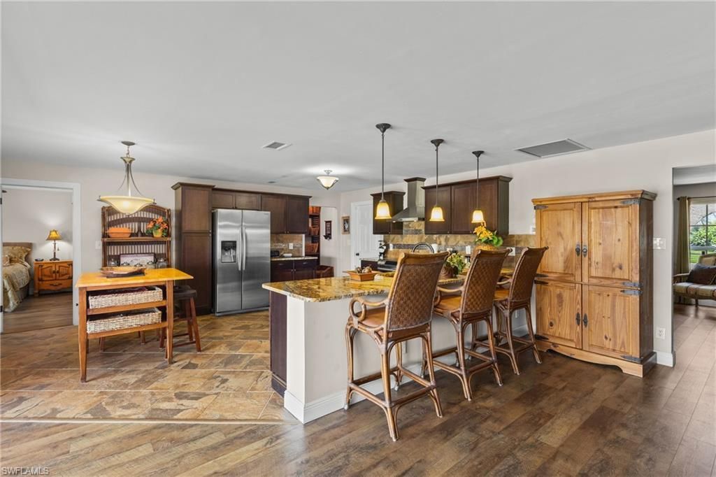 4536 Vinsetta Ave, North Fort Myers, FL 33903 Photo