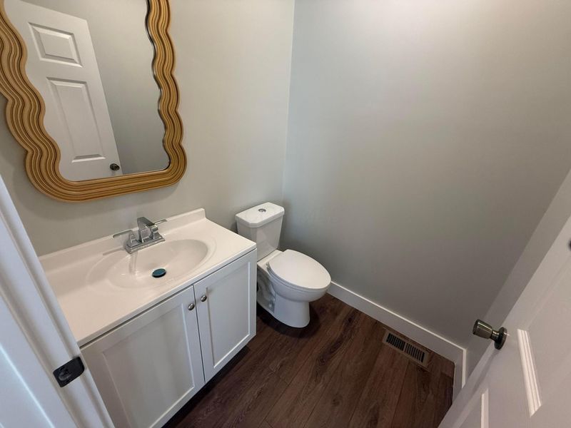 2614 Clybourne Road , Columbus, OH 43231 Photo 15