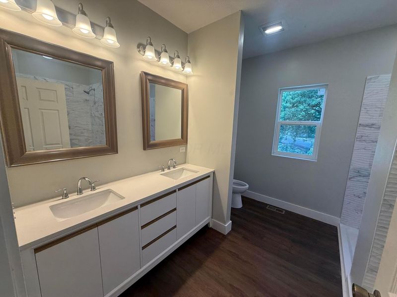 2614 Clybourne Road , Columbus, OH 43231 Photo 28