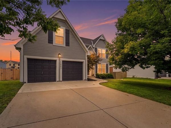21403 W 54th Terrace, Shawnee, KS 66218