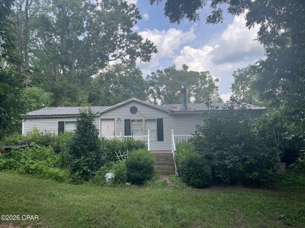 4854 Highway 231 , Campbellton, FL 32426