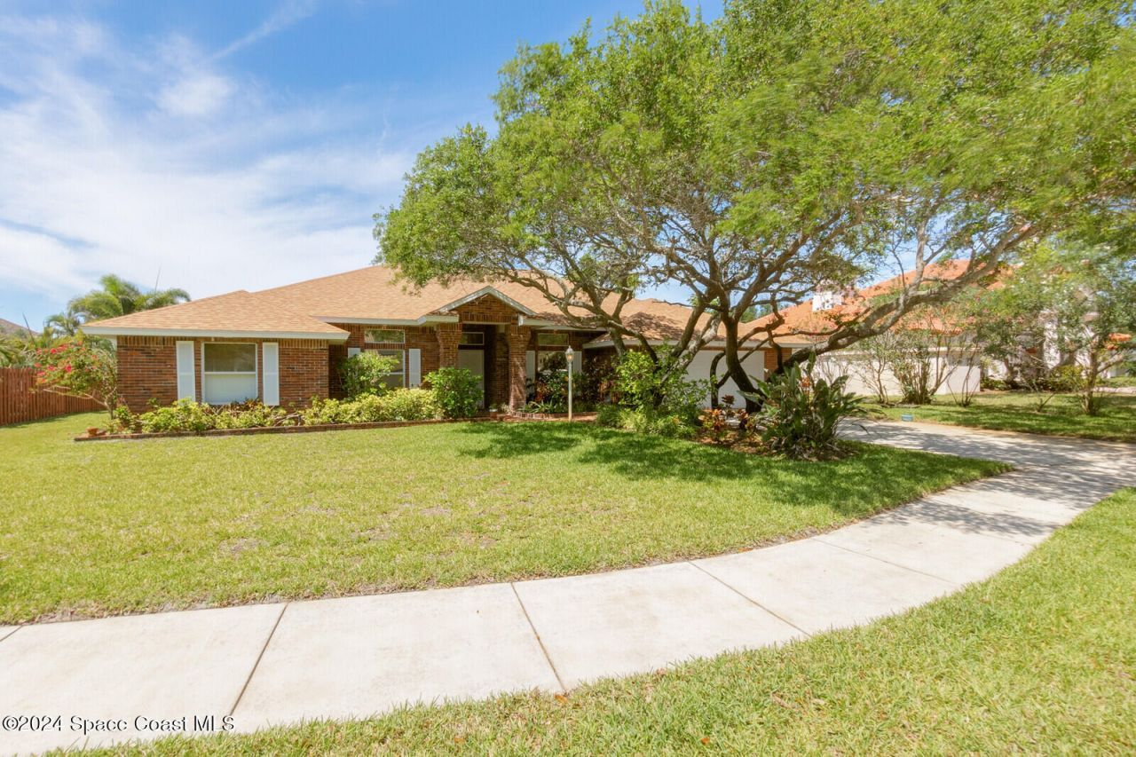 410 Oriole Lane , Indialantic, FL 32903 Photo